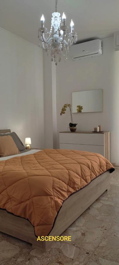 Appartamento Delizioso Con Terrazzo In Centro-Delicious Apartment With Terrace Sanremo Exteriér fotografie